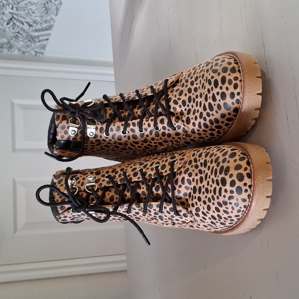 Leopard Print Ankle Boots - Picture 2 of 12